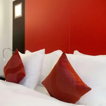 Ramada Encore By Wyndham Geneva 3* Carouge