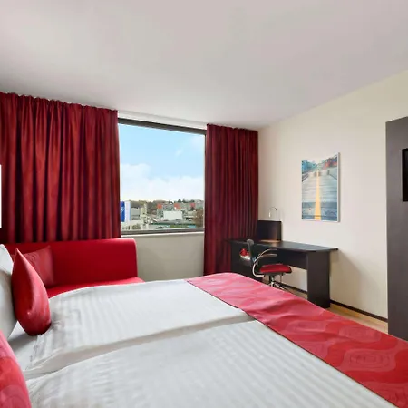 Ramada Encore By Wyndham Geneva Carouge