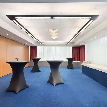 Hotel Ramada Encore By Wyndham Geneva Carouge