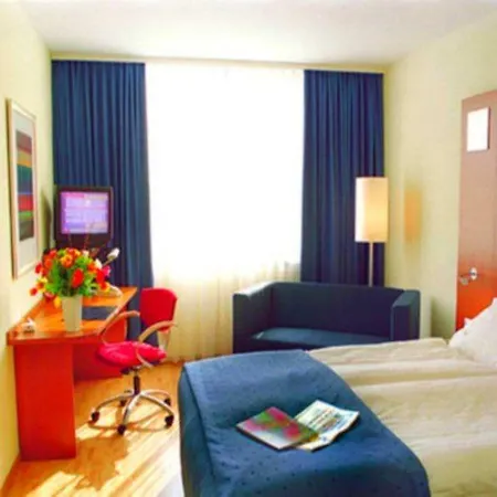 Ramada Encore By Wyndham Geneva Carouge